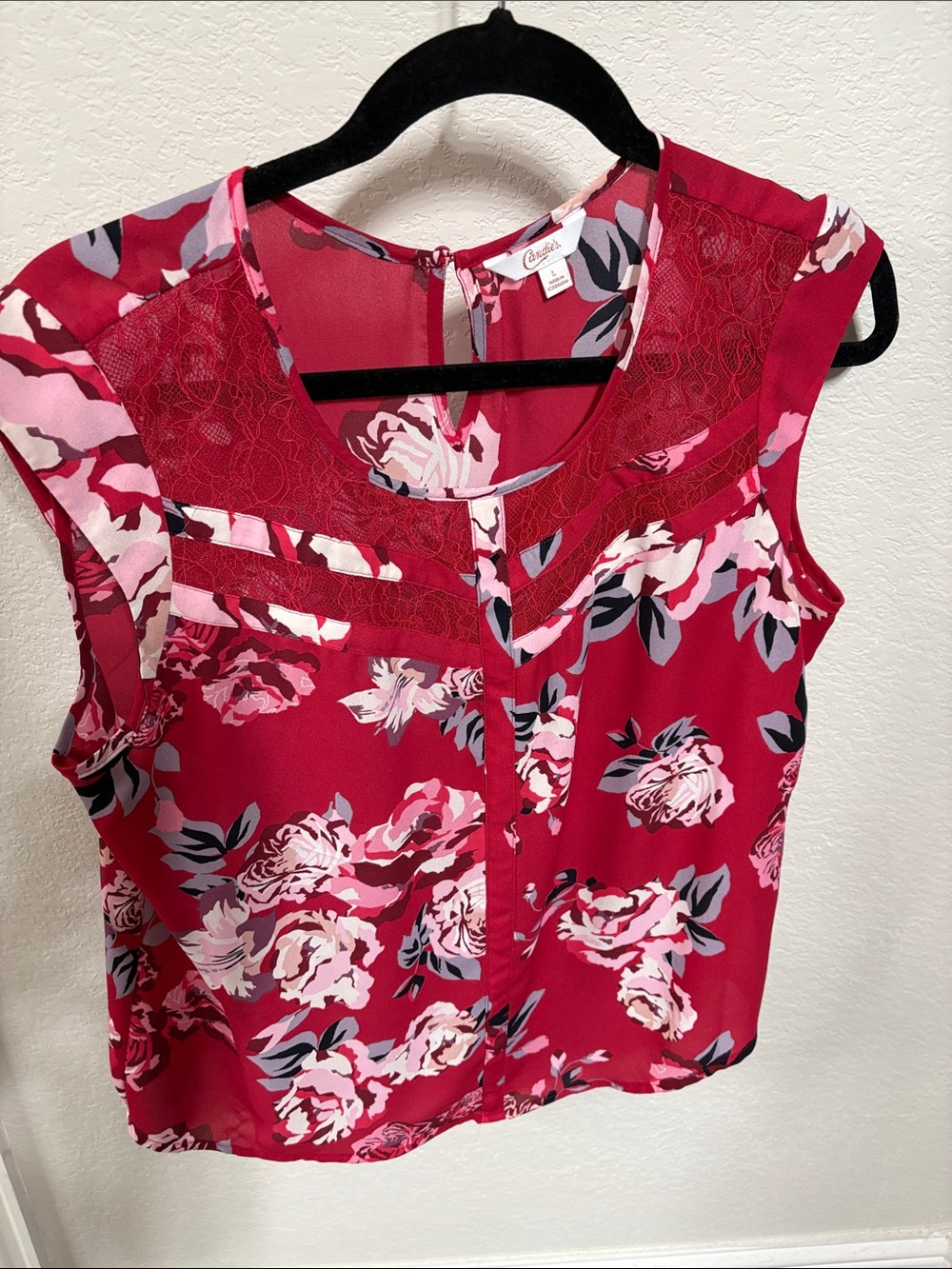 Candie's Red-Pink Floral Lace Yoke Sleeveless Camisole